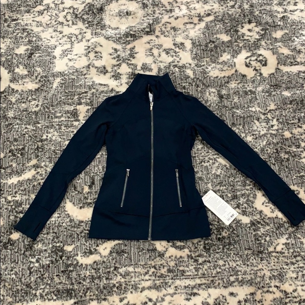 Lululemon contour jacket